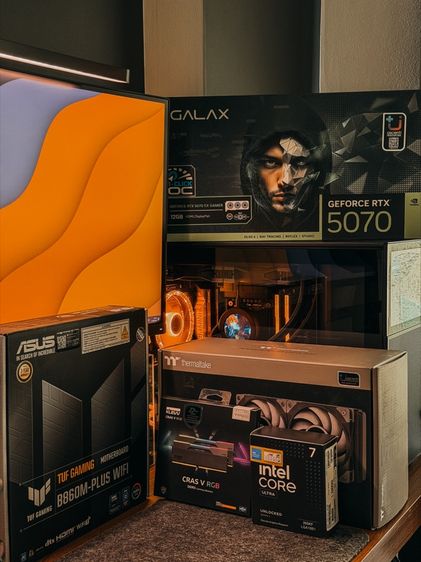 PC Core Ultra 7 RTX 5070 RAM 64GB Bus 6400 