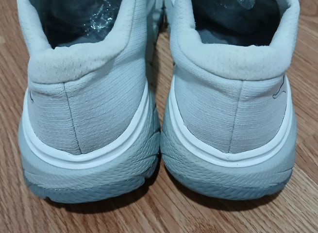 รองเท้า Hoka One One Size 9 us  รูปที่ 4