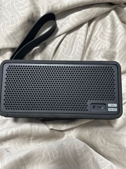 มือ 1 ประกันศูนย์ไทยยังอยู่ค่ะกล่องอุปกรณ์ครบ  Marshall Middleton Bluetooth Speaker ลำโพงบลูทูธ รุ่นใหม่ รูปที่ 4