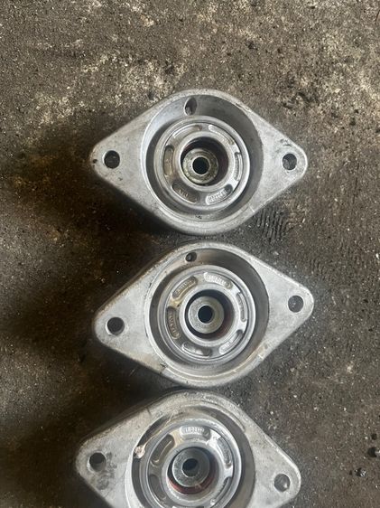 เบ้าโช้คหลังcivic fc fk  รูปที่ 2