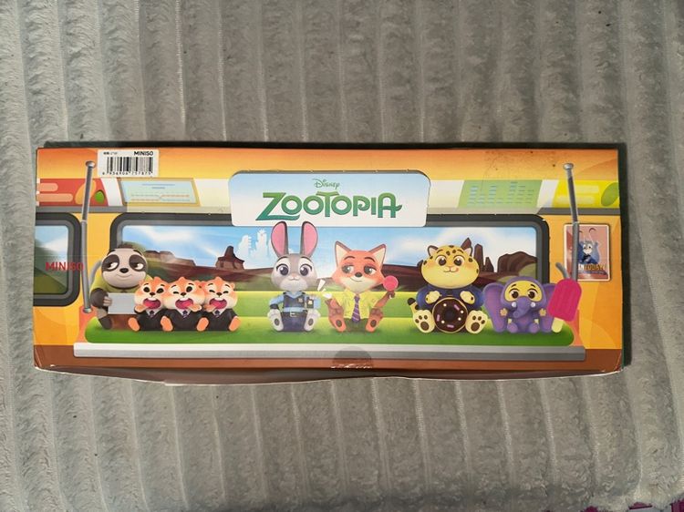 โมเดล กล่องสุ่ม miniso Zootopia ยก Box