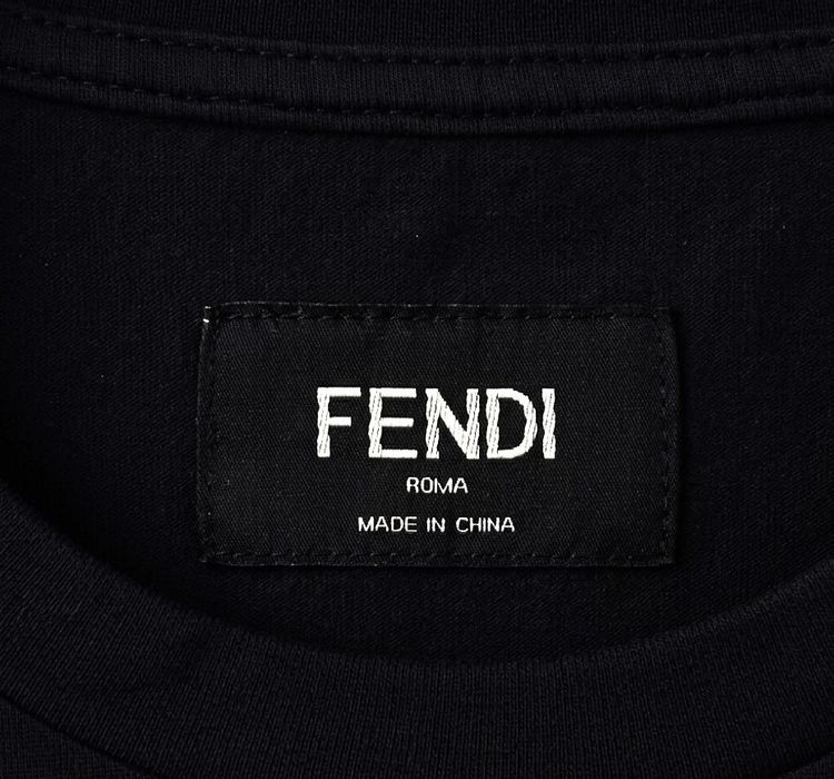 เสื้อยืดคอกลม FENDI FF Mesh Panel T- shirt  รูปที่ 2