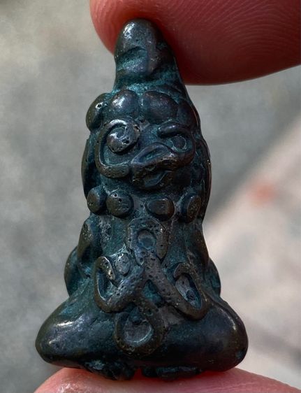 พระปิดตา เนื้อโลหะเก่า รูปที่ 2