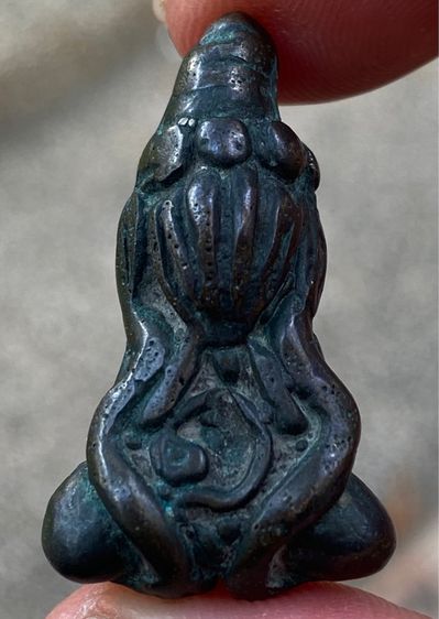 พระปิดตา เนื้อโลหะเก่า