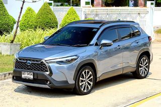 Toyota Corolla Cross 1.8 Hybrid Premium Safety รุ่นท็อปสุด ปี2021 วิ่ง80,000km. การันตีรถบ้าน มือเดียวออกศูนย์ สวยแน่นอนครับ