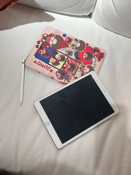 iPad gen 8 (128 WiFi) มือสองสภาพดีมากๆ พร้อมปากกา รูปที่ 2