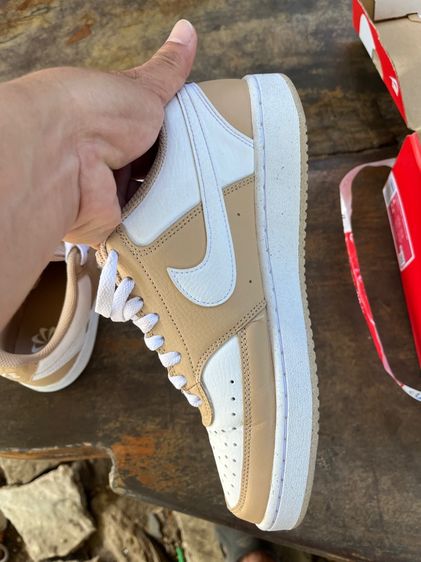 รองเท้าใหม่มาก ๆ รูปที่ 5