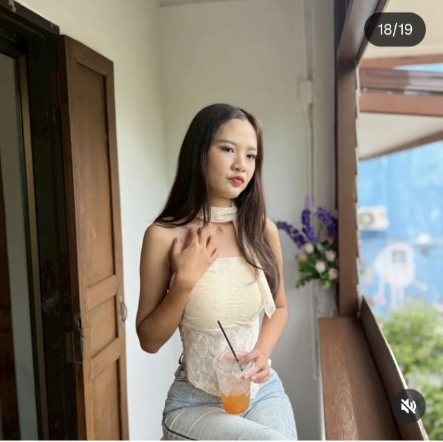 เสื้อคาเฟ่ รูปที่ 2