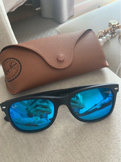 RayBan RB2132