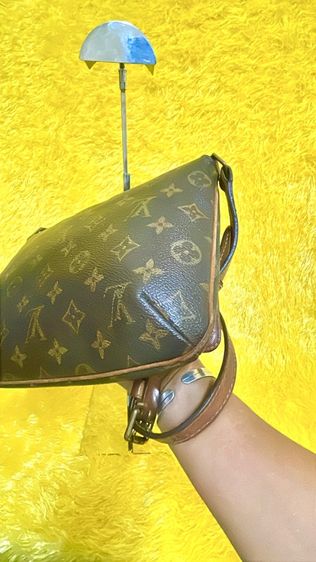 LOUIS VUITTON Monogram  Tango Short Shoulder Bag DC 0070 รูปที่ 9