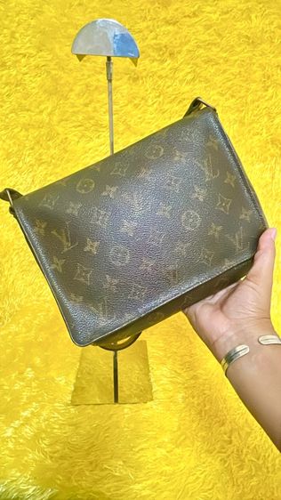 LOUIS VUITTON Monogram  Tango Short Shoulder Bag DC 0070 รูปที่ 4