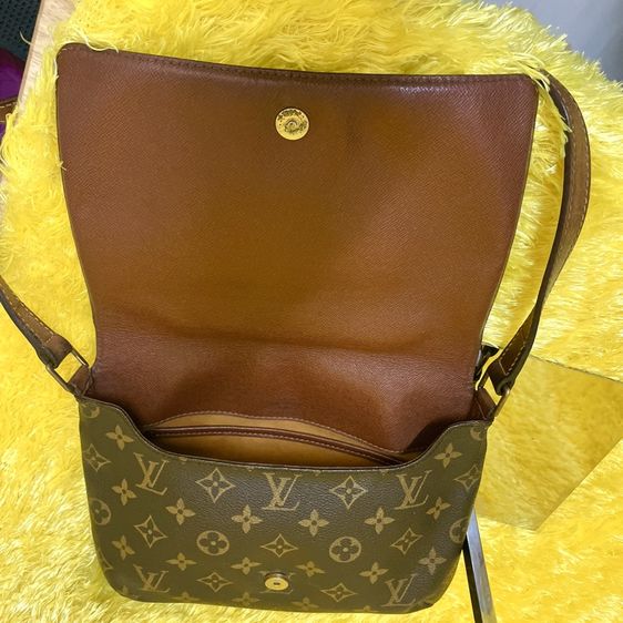 LOUIS VUITTON Monogram  Tango Short Shoulder Bag DC 0070 รูปที่ 16