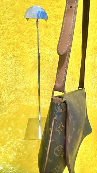LOUIS VUITTON Monogram  Tango Short Shoulder Bag DC 0070 รูปที่ 13