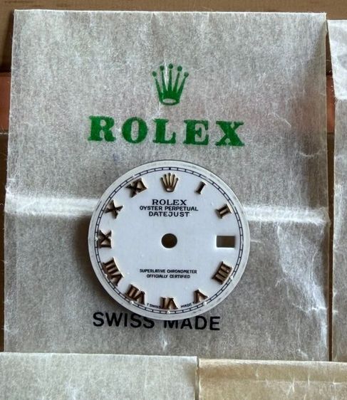 หน้าปัด​​ Rolex​ Datejust​2Tone​ หน้าแท้​ (มีตำหนินิดหน่อย)​ รูปที่ 2