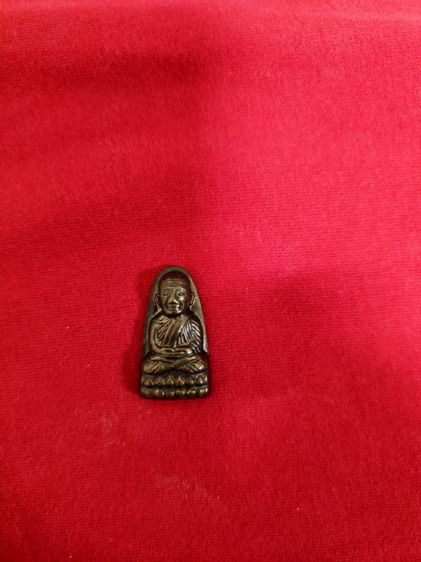 หลวงปู่ทวด หลังหนังสือปี 55 วาระ2 รูปที่ 2