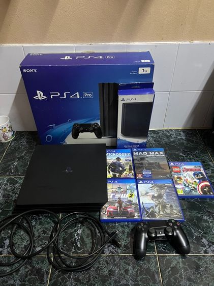 play station 4 pro ยกเซ็ท