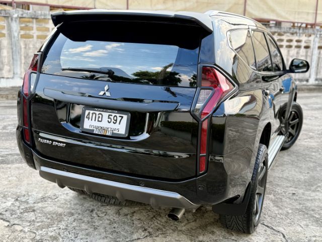 Mitsubishi Pajero Sport 2016 2.4 GT Premium Utility-car ดีเซล ไม่ติดแก๊ส เกียร์อัตโนมัติ ดำ รูปที่ 4