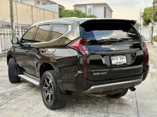 Mitsubishi Pajero Sport 2016 2.4 GT Premium Utility-car ดีเซล ไม่ติดแก๊ส เกียร์อัตโนมัติ ดำ รูปที่ 3
