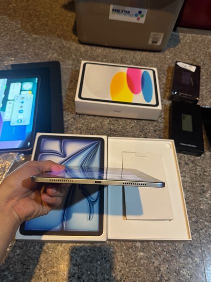 ขายiPadAir6 M2 สีใหม่Blue256กิ๊กมีกล่องไร้รอยตกใช้งานดีทุกๆฟังชั่นถูกมากกกสวยๆๆๆ รูปที่ 4