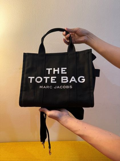 Marc Jacobs tote bag size m สีดำ