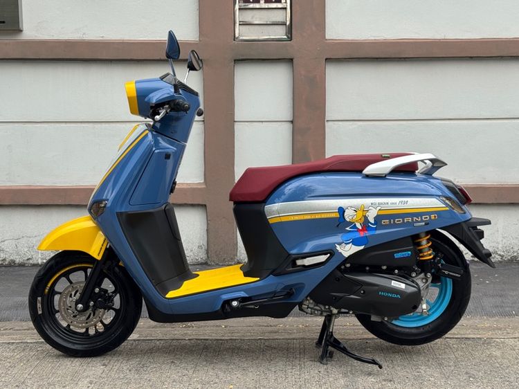 Honda Giorno Limited Donald Ducks 2024 รูปที่ 5