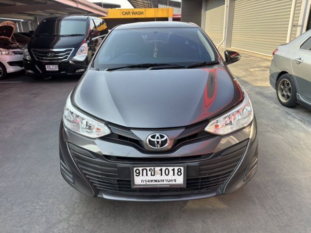 Toyota Yaris ATIV 2019 1.2 E Sedan เบนซิน ไม่ติดแก๊ส เกียร์อัตโนมัติ เทา รูปที่ 2