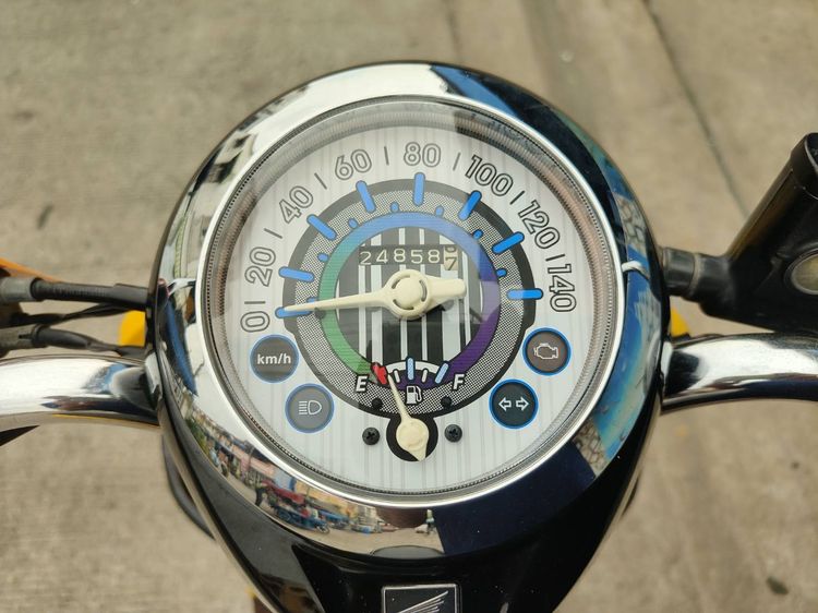 🛵ยังไงก็ขาย SCOOPY-i ปี 60 เครื่องดี สีสวย สตาร์ทมือ เล่มชุดโอนครบ+เปลี่ยนถ่ายน้ำมันเครื่องฟรี ส่งฟรี30 ก.ม รูปที่ 8