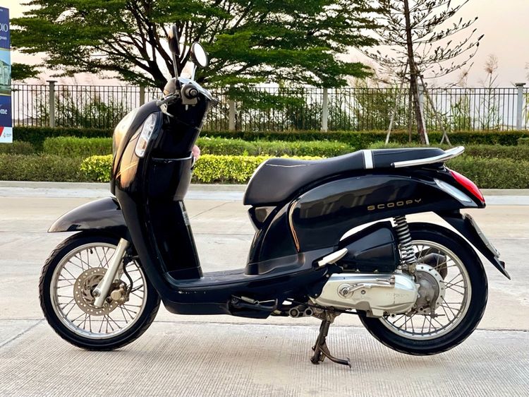 ขาย HONDA SCOOPY i ปี2014 รถที่บ้านใช้เองครับ รถเครื่องดีมากๆสตาร์ททีเดียวติด คุณป้าขับไปซื้อของที่ตลาดเช้า-เย็น เองครับภาษี68 รูปที่ 2