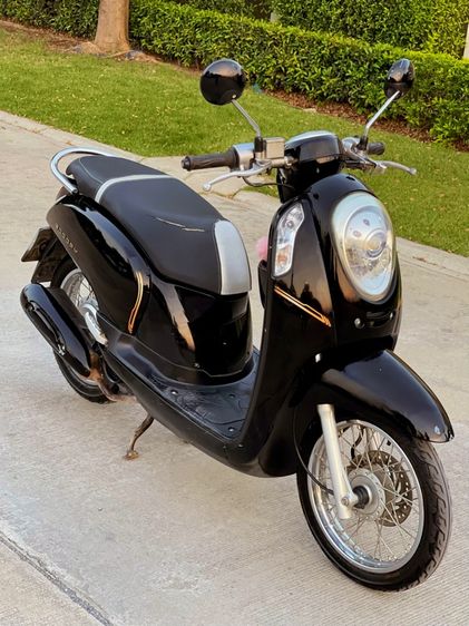 ขาย HONDA SCOOPY i ปี2014 รถที่บ้านใช้เองครับ รถเครื่องดีมากๆสตาร์ททีเดียวติด คุณป้าขับไปซื้อของที่ตลาดเช้า-เย็น เองครับภาษี68 รูปที่ 7