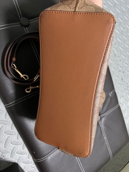 coach รูปที่ 4