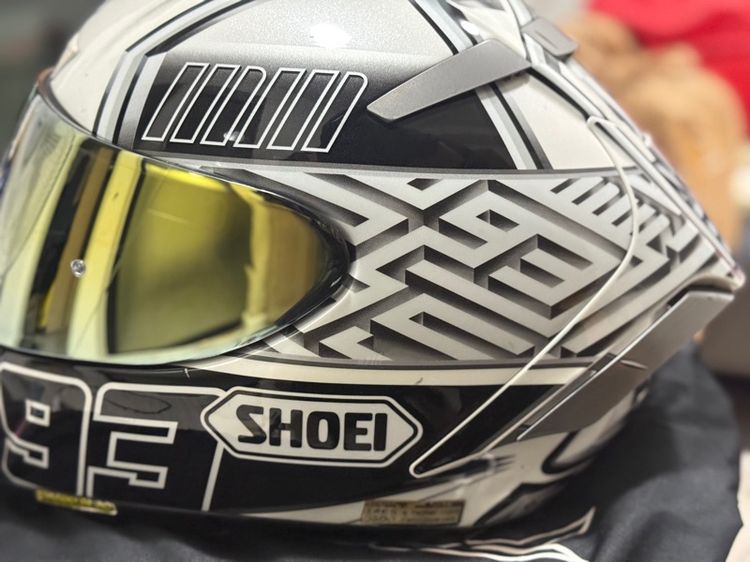 Shoei หมวกกันน็อค