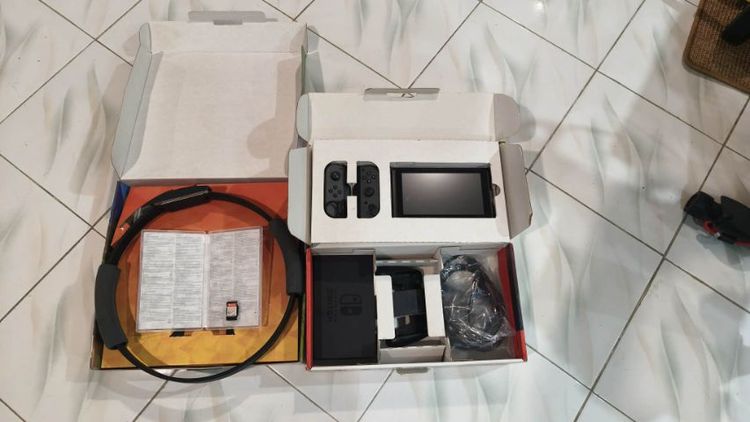 Nintendo switch กล่องแดงและ ring fit  รูปที่ 6