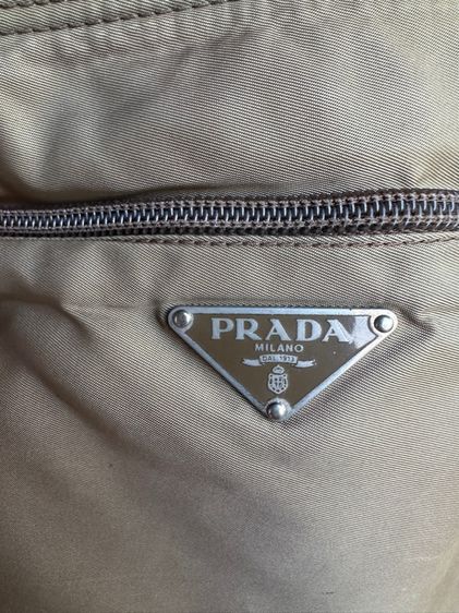 กระเป๋าสะพายข้าง Prada รูปที่ 3
