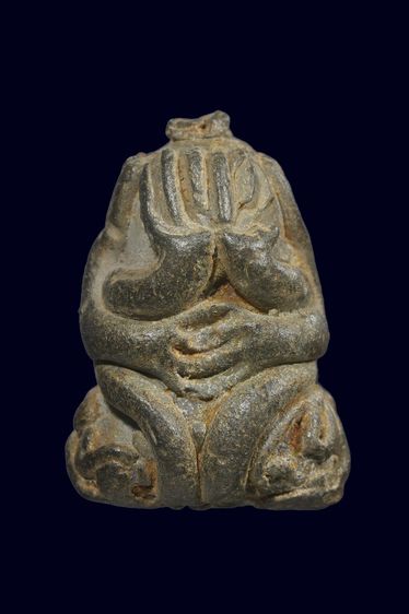 พระปิดตาเก่าๆ