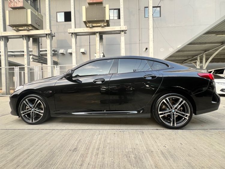 BMW Series 2 2025 220i Sedan เบนซิน ไม่ติดแก๊ส เกียร์อัตโนมัติ ดำ รูปที่ 3