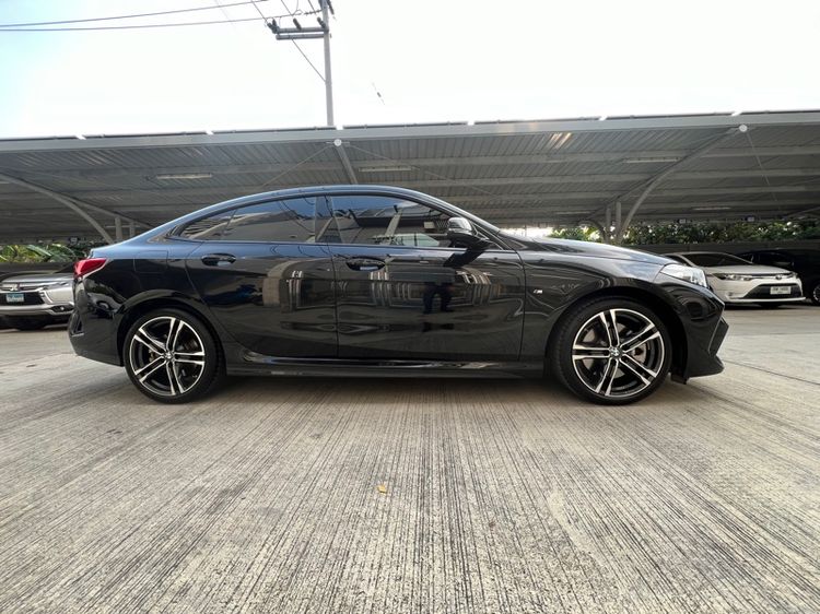 BMW Series 2 2025 220i Sedan เบนซิน ไม่ติดแก๊ส เกียร์อัตโนมัติ ดำ รูปที่ 4