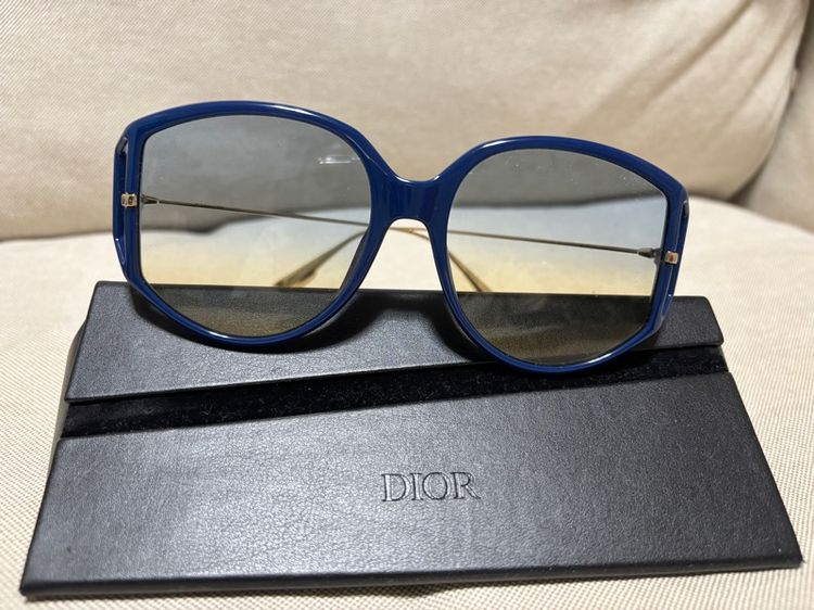 อื่นๆ แว่นตากันแดด แว่น Dior
