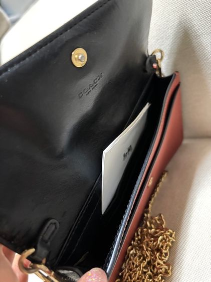 Coach รูปที่ 2