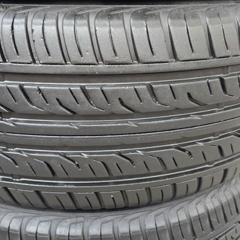 265​ 50R20 Dunlop PT3Aปี22 สวยดอกเต็ม​ นุ่มเงียบสุดๆ​ ลงพื้นกลางปี​23 ชุด​4เส้น 4,800​ บาท  รูปที่ 3
