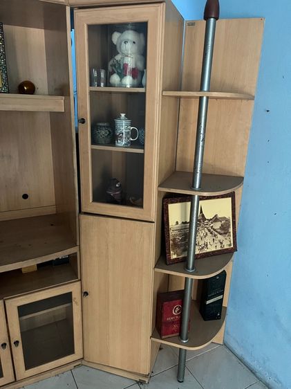 ตู้วางทีวีและโชว์ของตกแต่ง รูปที่ 2