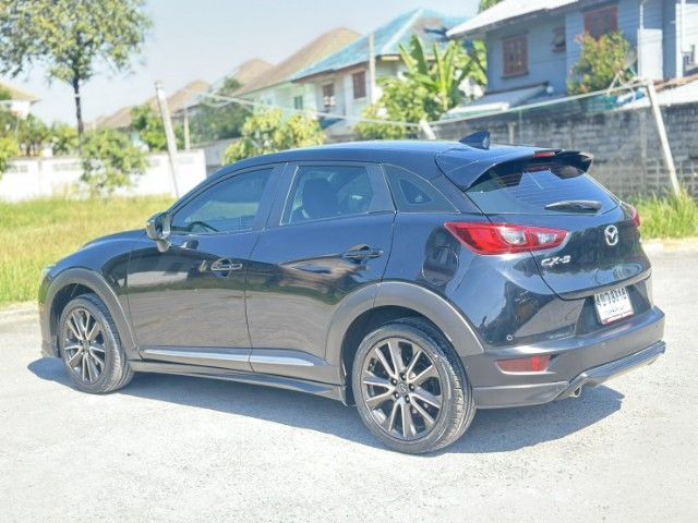Mazda CX-3 2016 2.0 S Sedan เบนซิน ไม่ติดแก๊ส เกียร์อัตโนมัติ ดำ รูปที่ 4