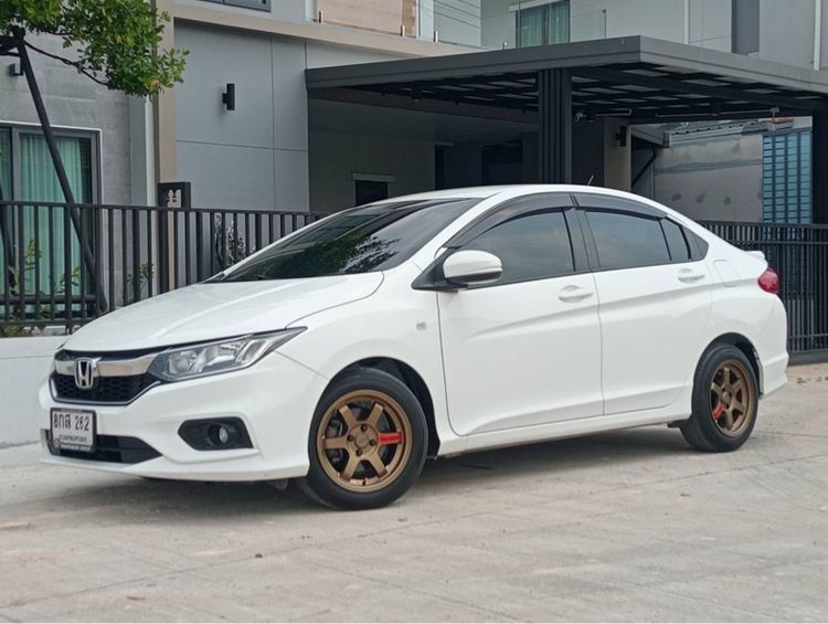 รถ Honda City 1.5 S สี ขาว