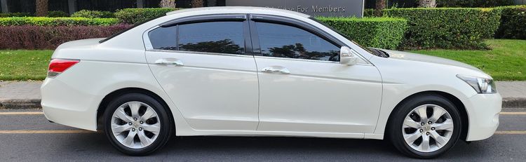 Honda Accord 2010 2.4 EL i-VTEC Sedan เบนซิน เกียร์อัตโนมัติ ขาว รูปที่ 2