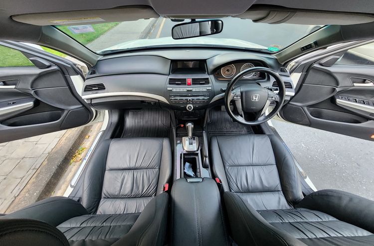 Honda Accord 2010 2.4 EL i-VTEC Sedan เบนซิน เกียร์อัตโนมัติ ขาว รูปที่ 4