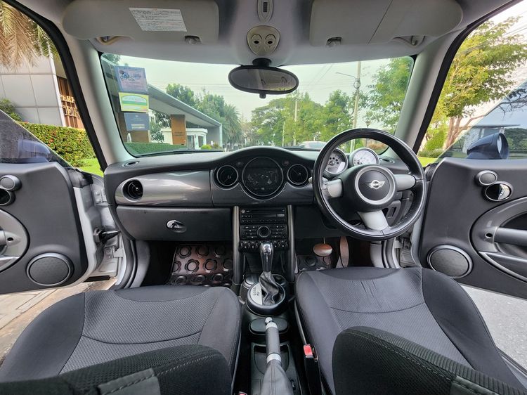 Mini ONE 2011 1.6 Sedan เบนซิน เกียร์อัตโนมัติ บรอนซ์เงิน รูปที่ 4