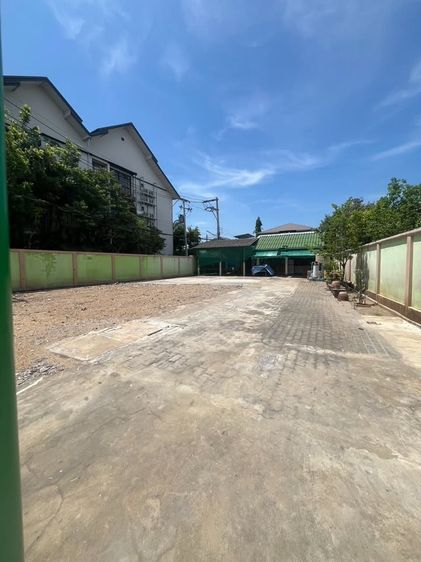 ที่ดินใกล้คูเมืองเชียงใหม่ ย่านชุมชนหายยา 105 ตร.ว. ข้างโรงแรม POR Daowadung รูปที่ 4