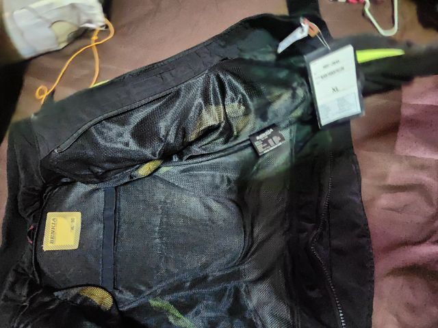 เสื้อการ์ดยี่ห้อBENKIA (เบนเกีย)มือสอง รูปที่ 9