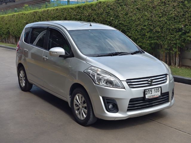 รถ Suzuki Ertiga 1.4 GL สี เทา
