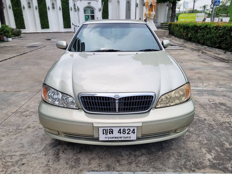 รถ Nissan Cefiro 2.0 Executive สี บรอนซ์ทอง