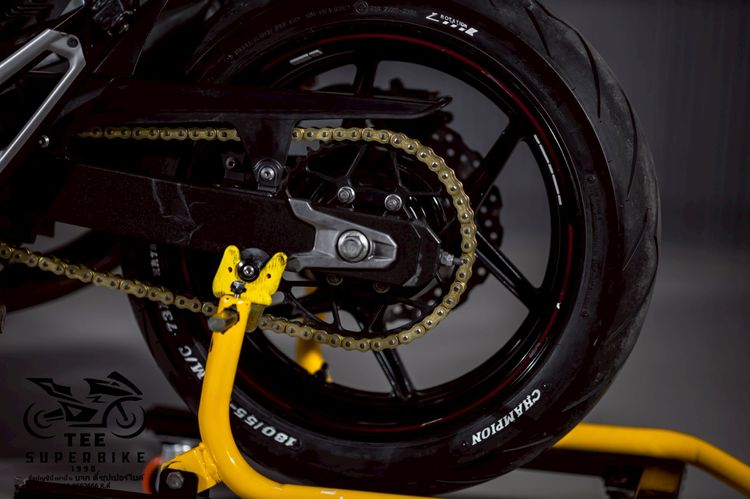 KAWASAKI Z800  2016 รูปที่ 12